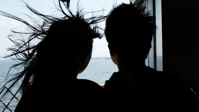 ஆபாச படம்