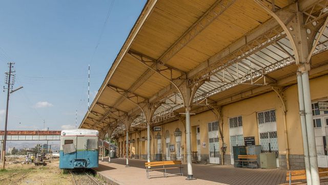 Xaruunta Tareenka Diridhaba