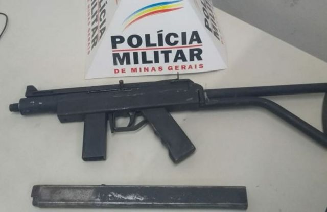 Metralhadoras caseiras: Apreensões de armas de fogo clandestinas