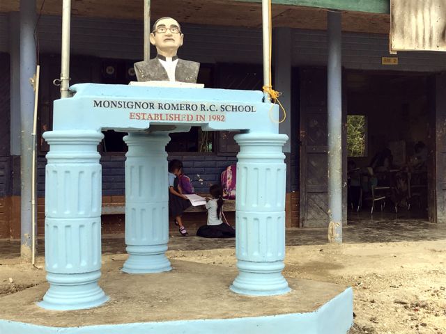 Escuela Monseñor Romero