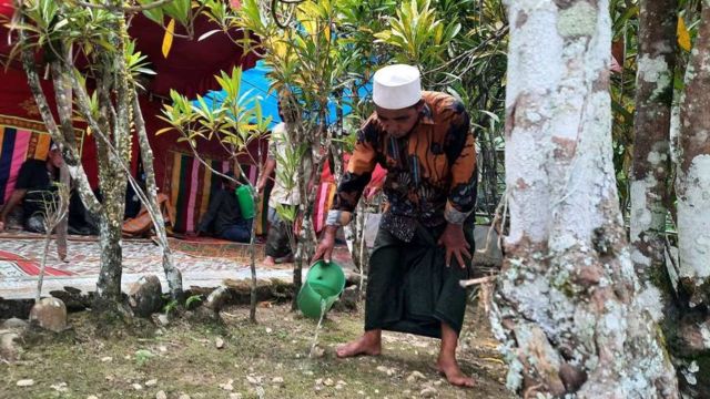 Kasus Jambu Keupok, Aceh, pelanggaran HAM berat masa lalu, Joko Widodo, Simpang KKP, Rumah Geudong.