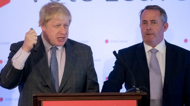 ボリス外相（写真左）とフォックス国際貿易相は国民投票で離脱を支持した