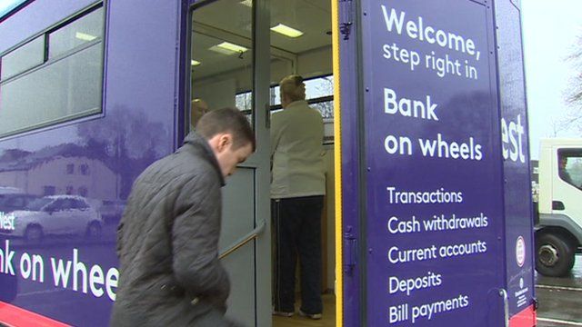 Natwest Provides Mobile Bank Help As Branches Close Bbc News