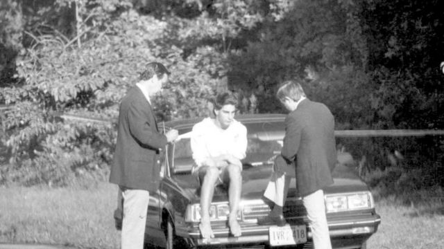 Marty Tankleff sendo interrogado após o assassinato de seus pais