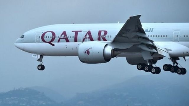 Negara-negara teluk kini menutup wilayah udaranya dari penerbangan Qatar Airways.
