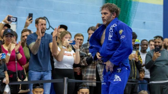 Tom Hardy wins first prize in 2022 Brazilian Jiu-Jitsu Open