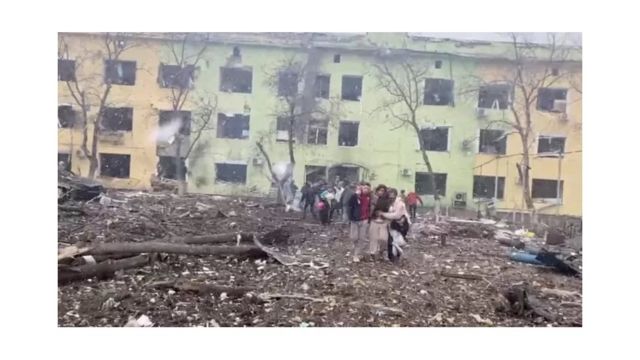 Imagem mostra destruição em hospital em Mariupol, na Ucrânia