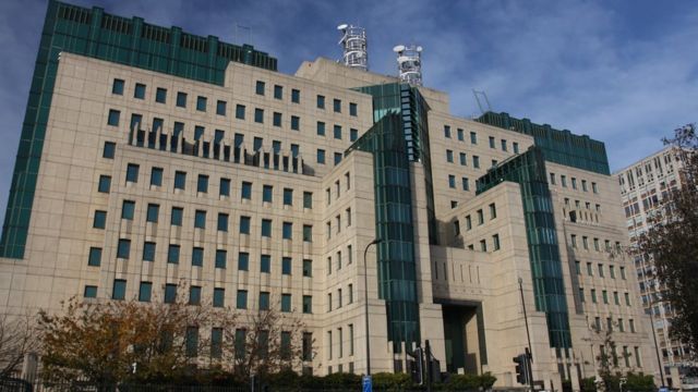 军情六处（MI6）是英国的对外情报机构，更准确的的名称是秘密情报局（Secret Intelligence Service），与军情五处（MI5）和英国政府通讯总部（GCHQ）为英国的三大情报机构。(photo:BBC)
