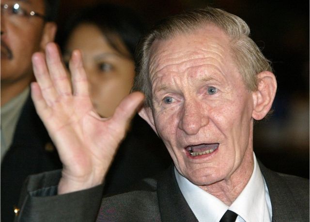 ジェンキンスさんは24歳だった1965年、非武装地帯を越えて北朝鮮に亡命した