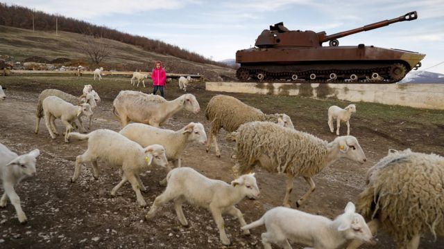 Resultado de imagen para kosovares en europa