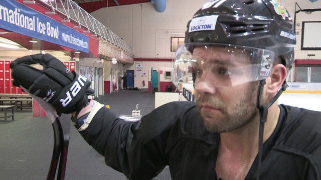 Challenge Cup: Manchester Storm 2-5 Belfast Giants - BBC Sport