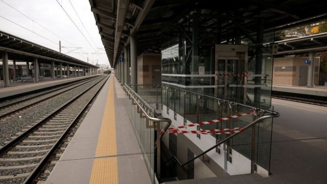 Empty platform in Athens during rail workers' 24-hour strike