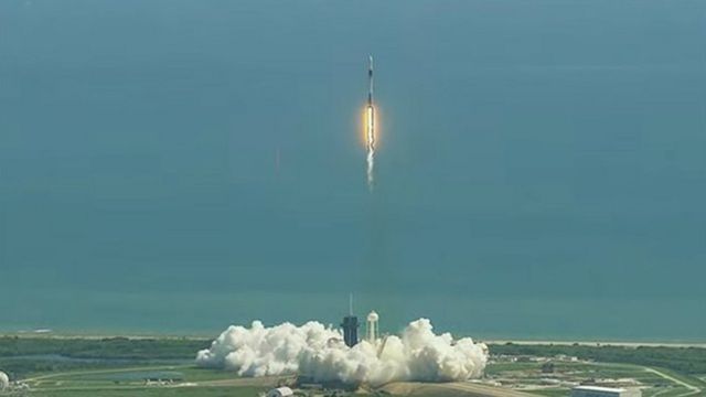 Lançamento Axiom-1