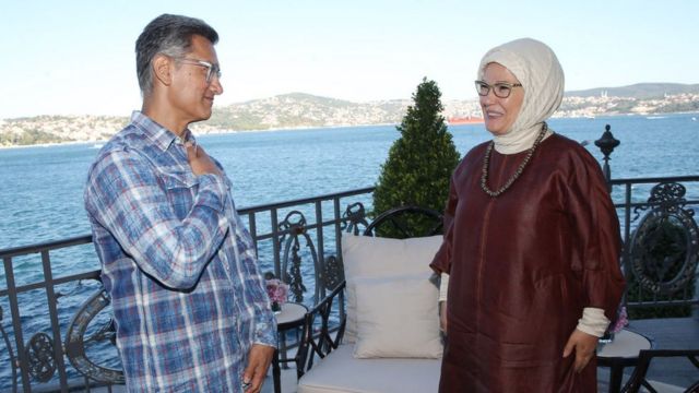 राष्ट्रपति अर्दोआन की पत्नी एमिन अर्दोआन के साथ आमिर ख़ान