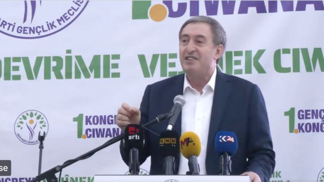 DEM Parti Eş Genel Başkanı Tuncer Bakırhan