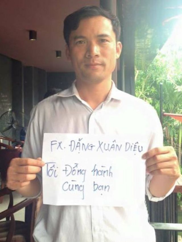 Thầy giáo Nguyễn Năng Tĩnh từng tham gia các hoạt động ủng hộ người bất đồng chính kiến