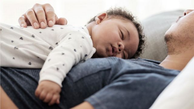 Сон с младенцем полезен и ребенку, и родителю