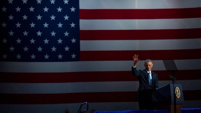 Le 44e président des Etats-Unis, qui s'apprête à céder la place à l'homme d'affaires Donald Trump, a aussi exhorté les Américains à être des acteurs du processus démocratique.