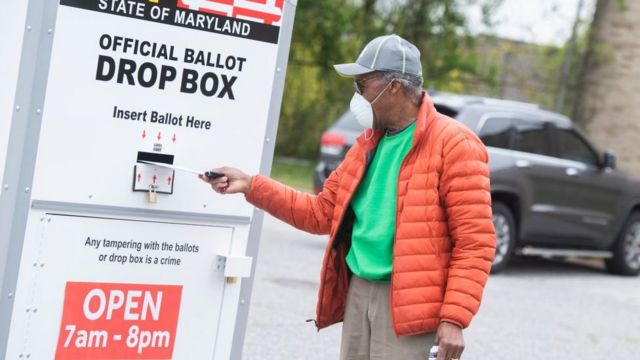 Man posts mail-in ballot in Maryland
