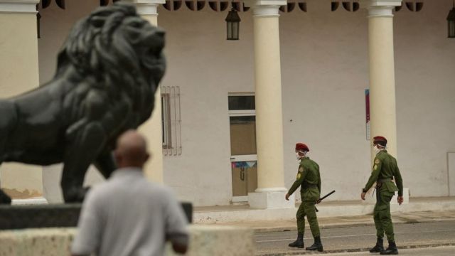Masked soldiers in Havana