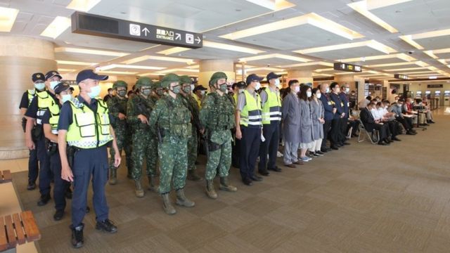 7月18日，台北故宫协同台湾国安、军方、警方单位，举办了第一次战时应变的演练。