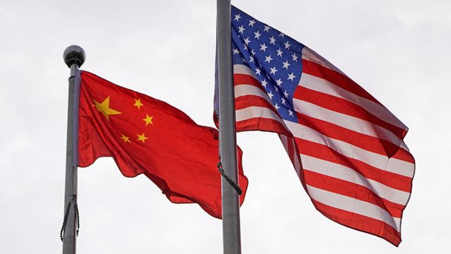 चीन र अमेरिकाको झन्डा