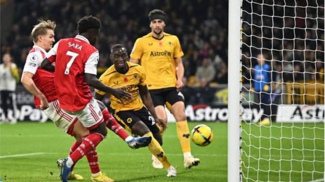 Arsenal vs Wolves score, result, highlights as Saka, Odegaard keep Gunners  atop Premier League standings