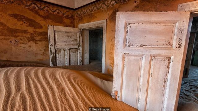 Kolmanskop qəsəbəsi