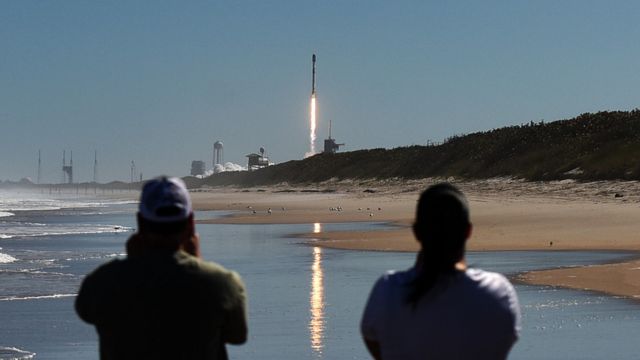 Un cohete de Space X despega desde Florida el pasado febrero con 49 satélites Starlink.