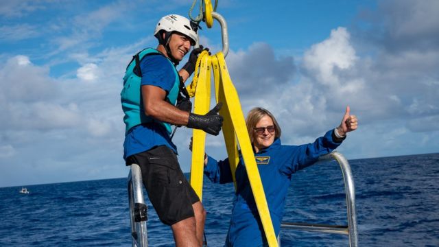 Foto: Ele foi o primeiro homem a descer sozinho num batiscafo ao fundo da  Fossa das Marianas, no Oceano Pacífico. - Purepeople