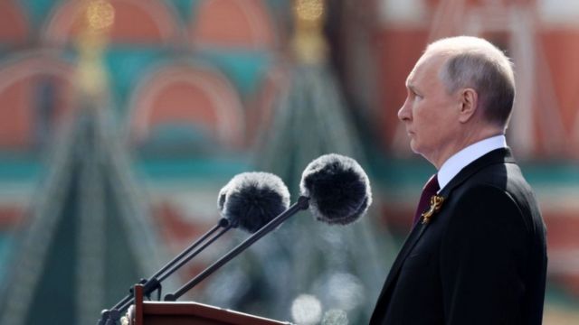Putin speaks at Victory Day parade