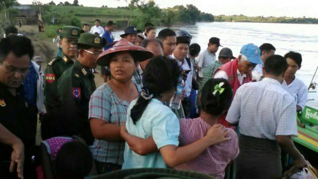 Ferry capsized in Chindwin River