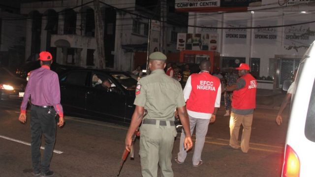 EFCC na gọvanọ Ortom