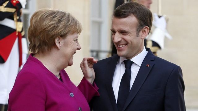 Η Γερμανίδα καγκελάριος Άνγκελα Μέρκελ και ο Γάλλος πρόεδρος Εμανουέλ Μακρόν
