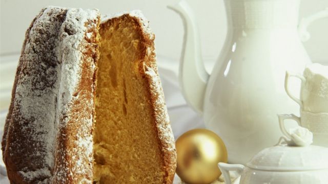 Qual é a origem do panetone e como ele se tornou a iguaria de Natal mais  consumida no Brasil - BBC News Brasil