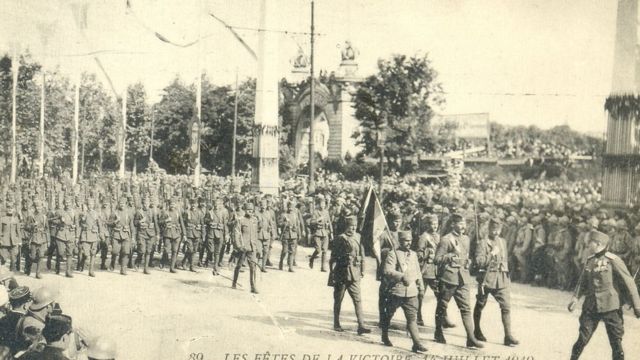 Srpska vojska na paradi pobede u Parizu (jun 1919)