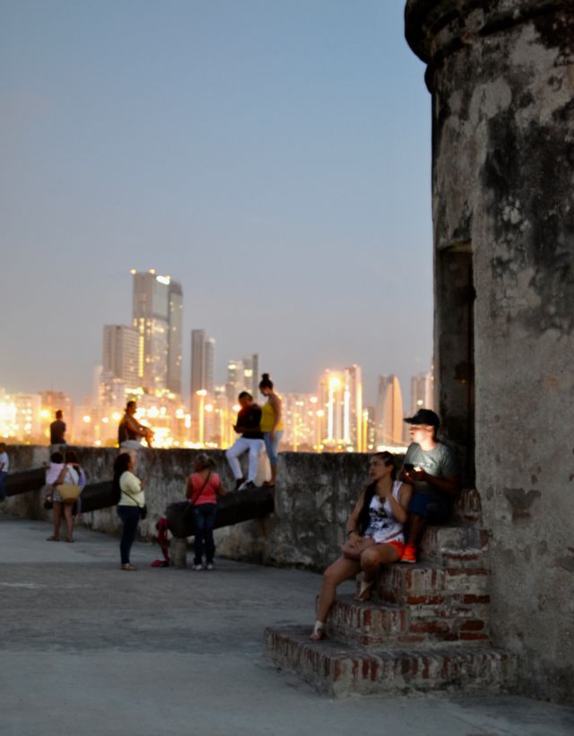 Foto al atardecer de la ciudad de Cartagena