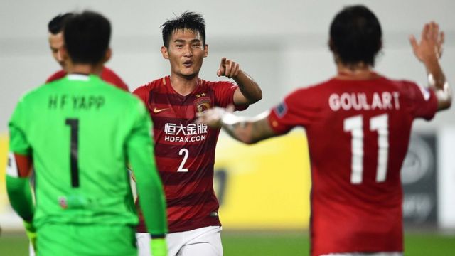 Jugadores del Guangzhou celebran