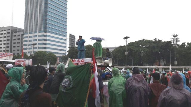 Aksi 212: Rizieq Shihab Datang Dan Menyeru 'penjarakan Ahok' - BBC News ...