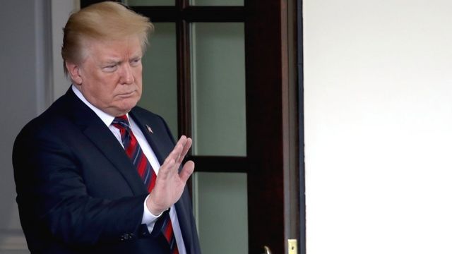 Trump avuga ko gutangaza ko asibije ibiganiro ari umukenyuro