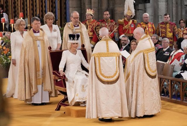 Queen Camilla is crowned with Queen Mary's Crown