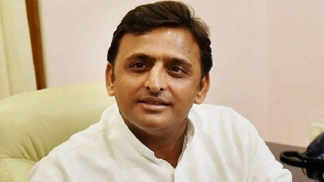 अखिलेश यादव
