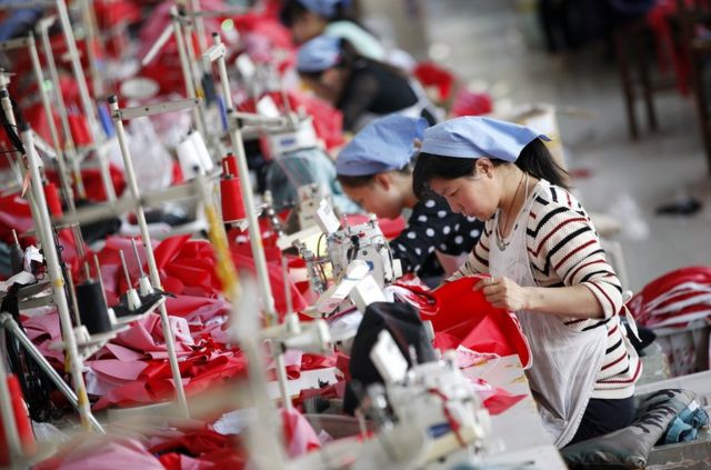 中國製衣廠女工