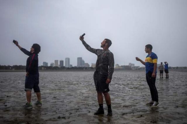 el mar desaparece antes de un tsunami