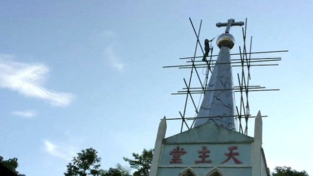 Cross is removed from a church in China