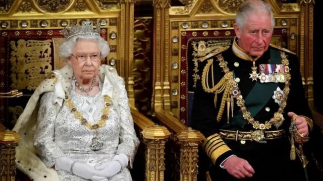 شاهزاده چارلز و ملکه بریتانیا؛ تخت سلطنتی در مجلس اعیان، امسال در غیاب ملکه خالی خواهد ماند