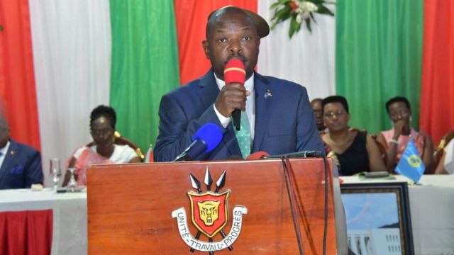 Petero Nkurunziza ati: "Imyaka 15 irarangiye turi ng'aha, bavuza induru ngo turi mu makosa".