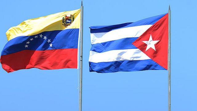 Banderas de Venezuela y Cuba
