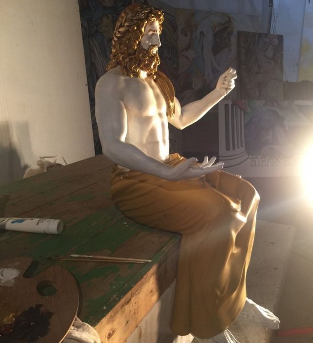 Копия статуи Зевса