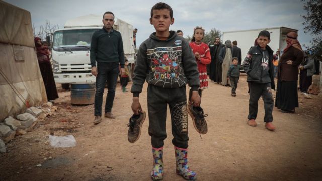 Muchos niños forman parte del masivo y reciente éxodo de Idlib.